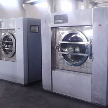 【雅潔XTQ-100大型全自動(dòng)洗脫一體機(jī)酒店洗衣房洗滌設(shè)備東南亞越南緬甸熱銷中圖片】雅潔XTQ-100大型全自動(dòng)洗脫一體機(jī)酒店洗衣房洗滌設(shè)備東南亞越南緬甸熱銷中圖片大全